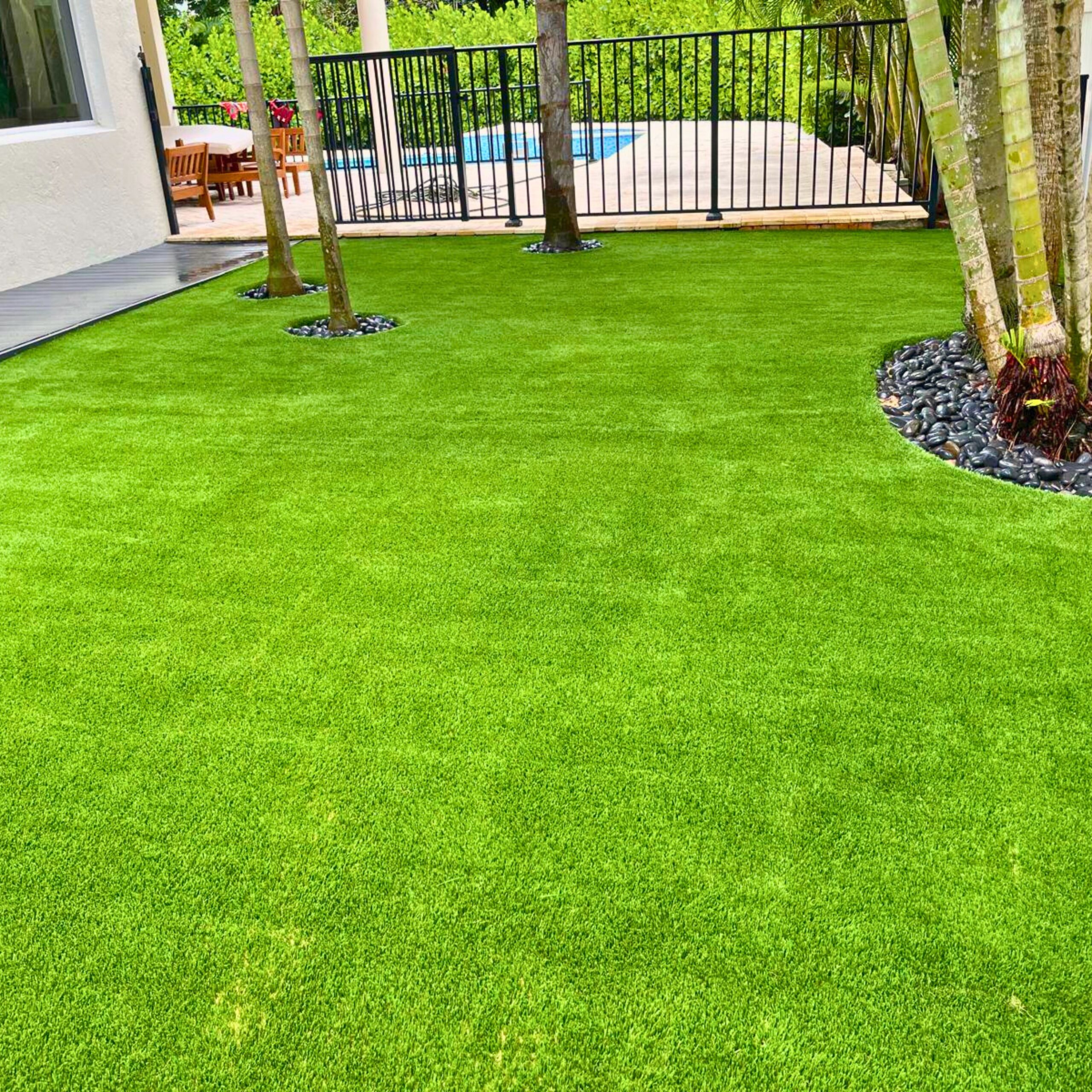 LA Turf and Paver